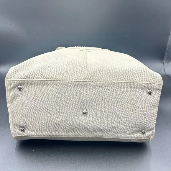 Longchamp Quadri Leather 2Way Crossbody Satchel Cream Off White EUC - Picture 7 of 7